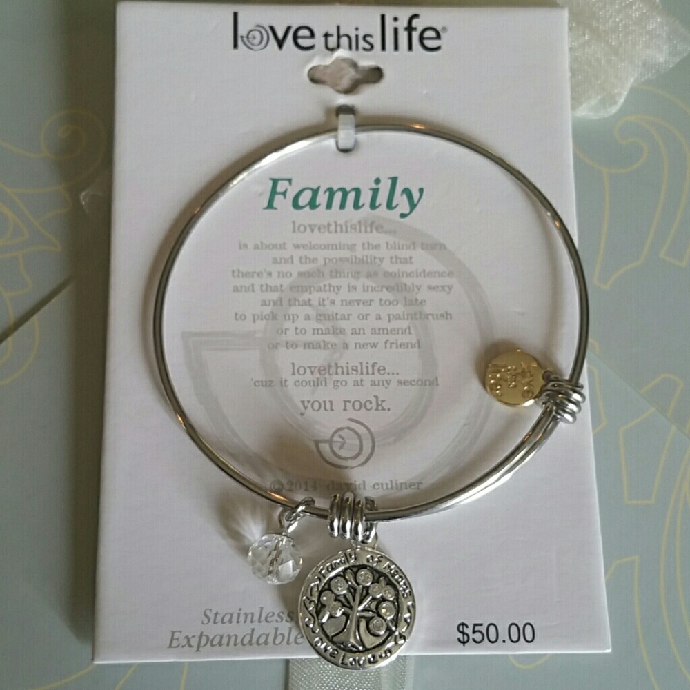 Stainless steel expandable bracelet